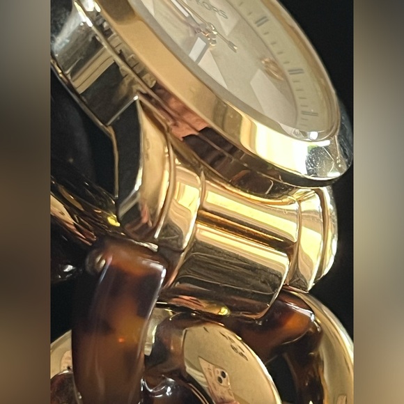 MICHAEL KORS Tortoise Shell & Gold Toned Links Watch - Picture 15 of 16
